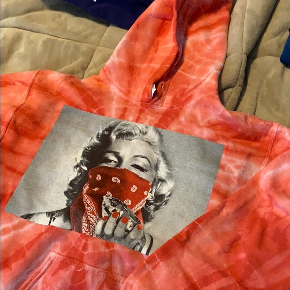 Marilyn Monroe sweatshirt